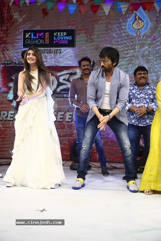 Dhamaka Pre Release Event Photos - 19 / 52 photos