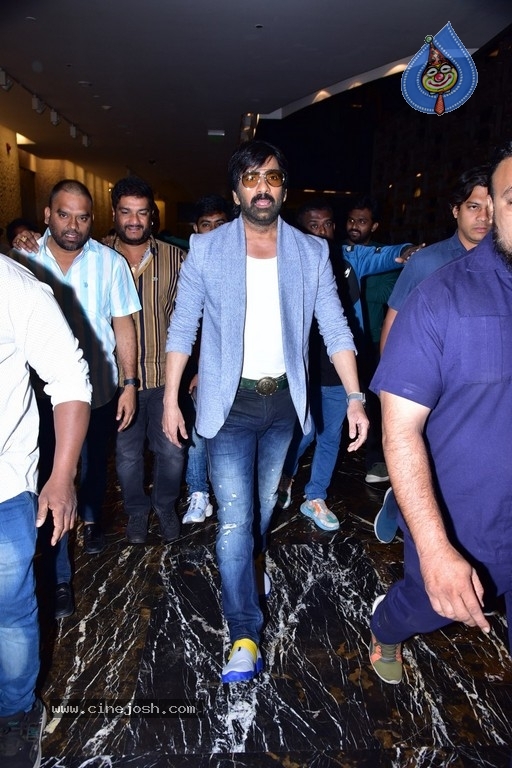 Dhamaka Pre Release Event Photos - 21 / 52 photos