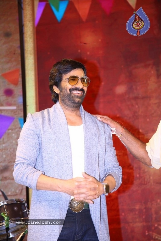 Dhamaka Pre Release Event Photos - 38 / 52 photos