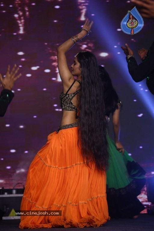 Gurthunda Seethakalam Pre Release Event - 7 / 42 photos