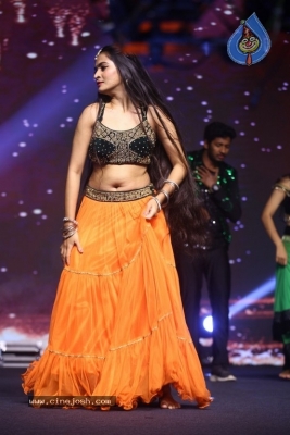 Gurthunda Seethakalam Pre Release Event - 25 of 42