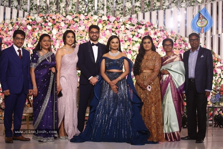 Neelima Guna & Ravi Prakhya Wedding Reception - 23 / 29 photos