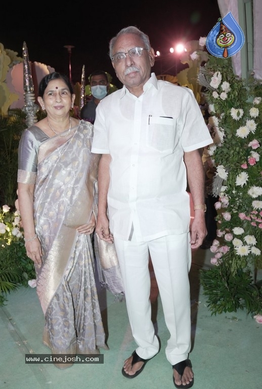 Vishwajith and Rishika Wedding Reception - 4 / 24 photos