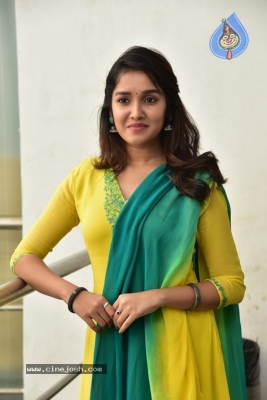 Anikha Surendran Photos - 7 of 14