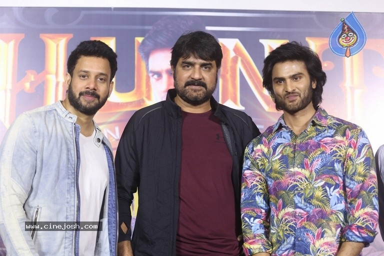 Hunt Press Meet - 4 / 14 photos