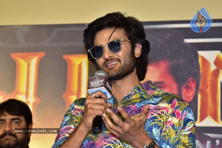 Hunt Press Meet - 6 / 14 photos