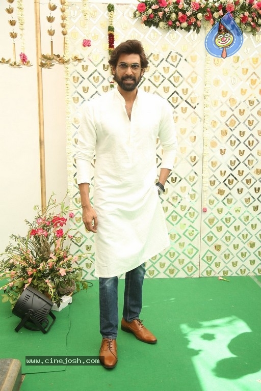 Sharwanand Engagement Photos - 39 / 146 photos