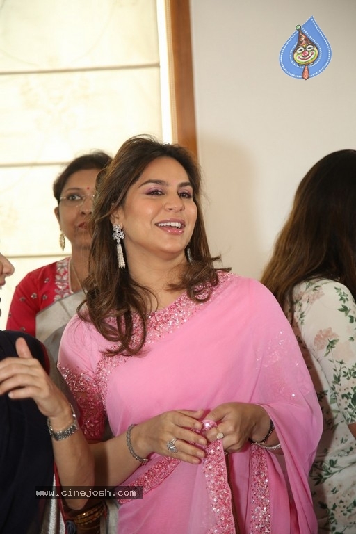 Sharwanand Engagement Photos - 52 / 146 photos