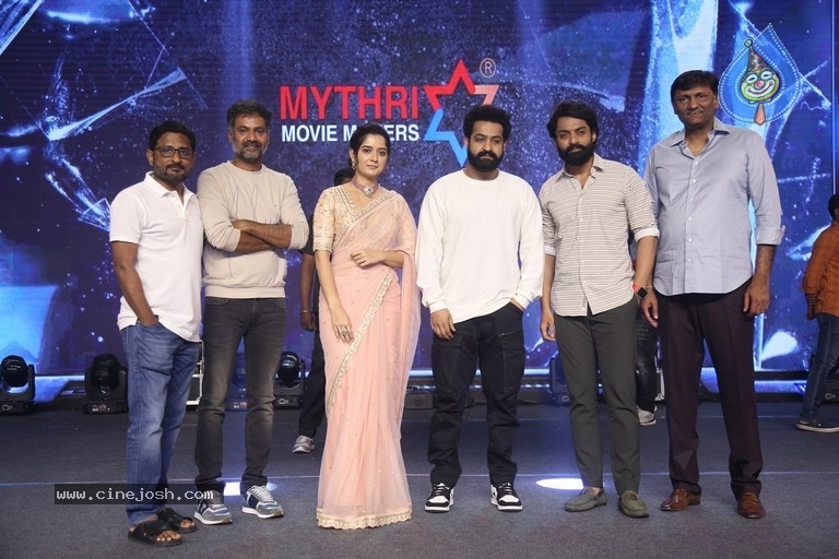 Amigos Movie Pre Release Event - 40 / 60 photos