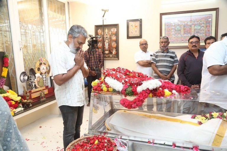 Celebs Pay Condolences to K.Viswanath - 43 / 55 photos