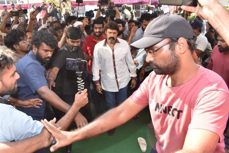 Celebs Pay Homage to Taraka Ratna - 41 / 49 photos