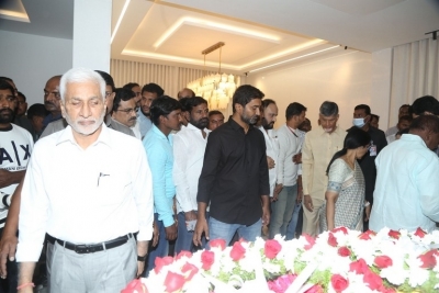 Celebs Pay Homage to Taraka Ratna - 8 of 49