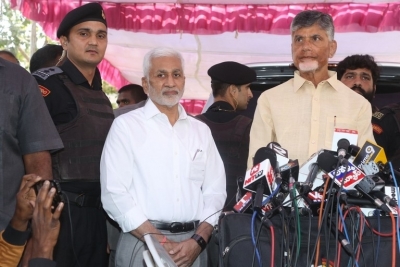 Celebs Pay Homage to Taraka Ratna - 28 of 49