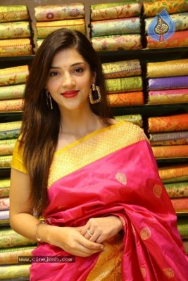 Mehreen launches Chandana Brothers Mall - 24 of 42