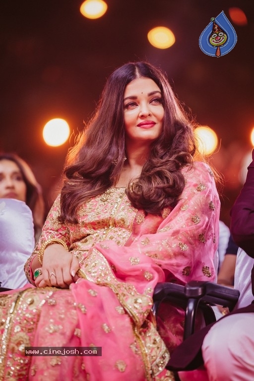 Ponniyan Selvan 2 Audio Launch - 16 / 21 photos