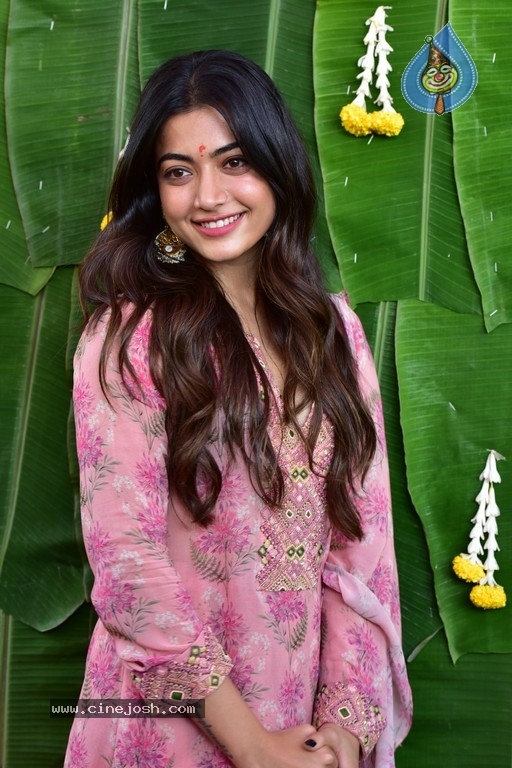 Rashmika Mandanna Photos - 16 / 20 photos