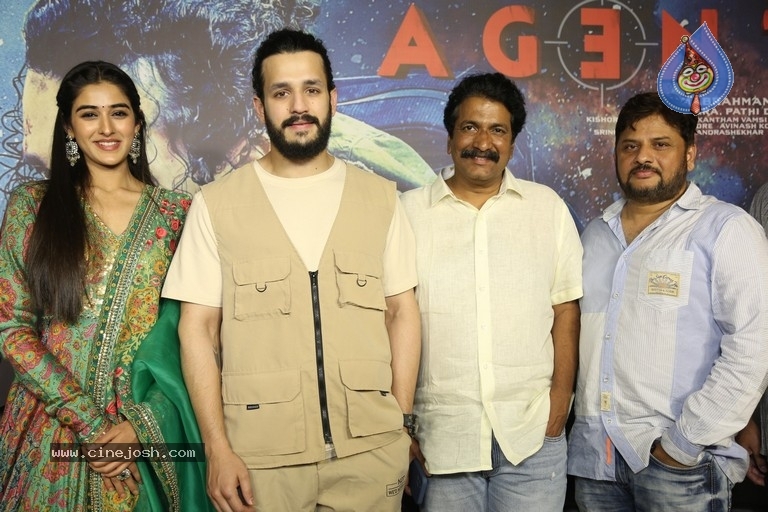 Agent Press Meet - 6 / 21 photos