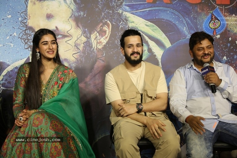 Agent Press Meet - 17 / 21 photos