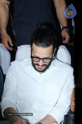 Akhil Watching Agent  - 18 of 18