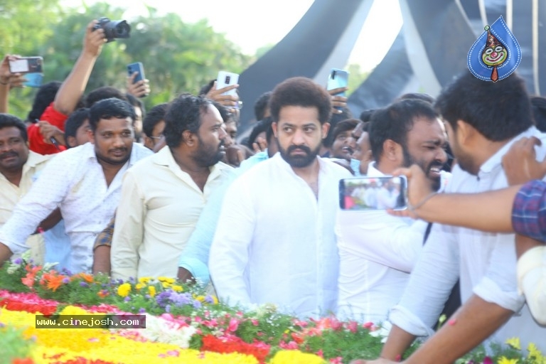 Jr Ntr, Balakrishna visited NTR Ghat - 3 / 63 photos