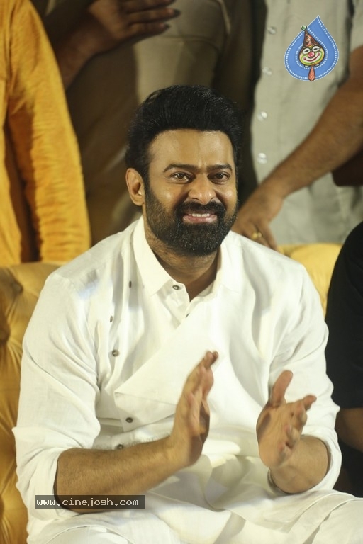 Adipurush Pre Release Event - 45 / 81 photos