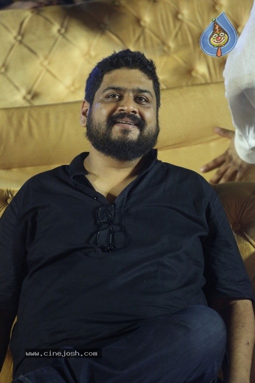 Adipurush Pre Release Event - 46 / 81 photos