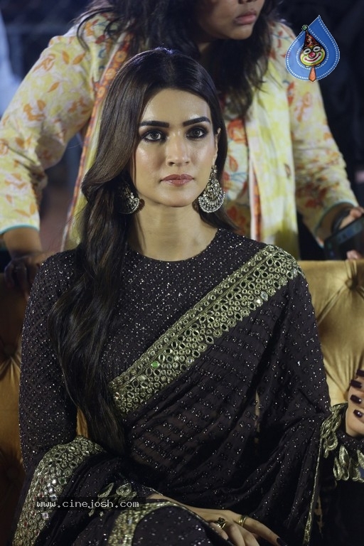 Adipurush Pre Release Event - 63 / 81 photos