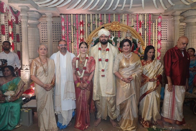 Abhishek Ambareesh Wedding Photos - 20 / 34 photos