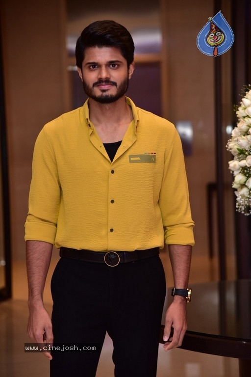 Baby Movie Celebrations @ Chiru - 13 / 79 photos