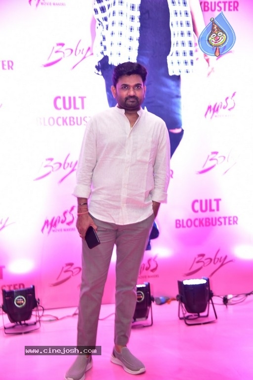 Baby Movie Celebrations @ Chiru - 20 / 79 photos