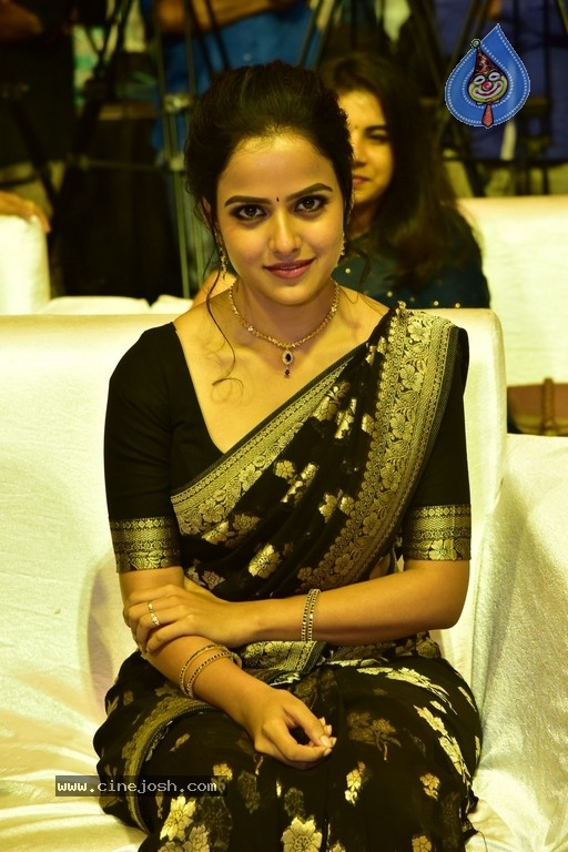 Baby Movie Celebrations @ Chiru - 21 / 79 photos