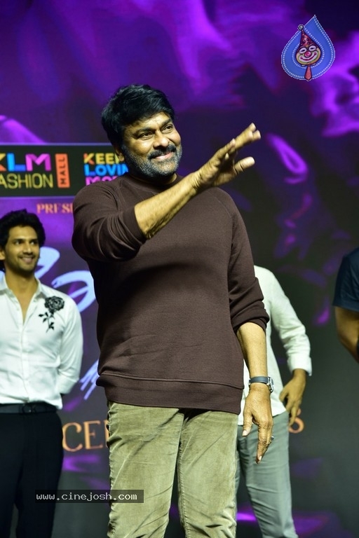 Baby Movie Celebrations @ Chiru - 27 / 79 photos