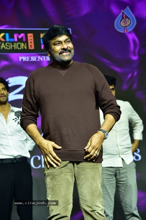 Baby Movie Celebrations @ Chiru - 46 / 79 photos