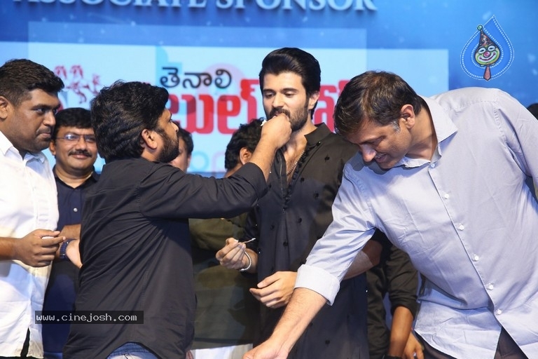 Kushi Blockbuster Celebrations - 11 / 40 photos