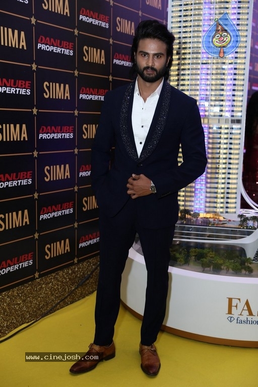 SIIMA Awards 2023 Photos - 5 / 115 photos