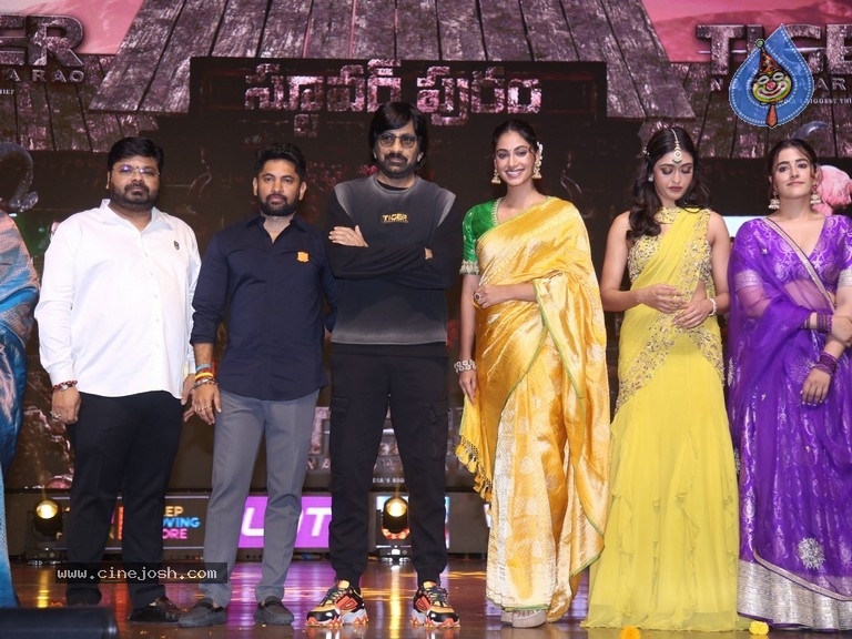 Tiger Nageswara Rao Pre-Release Event - 17 / 62 photos