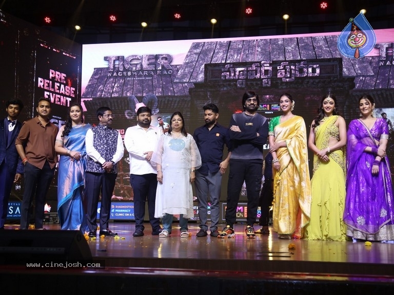 Tiger Nageswara Rao Pre-Release Event - 20 / 62 photos