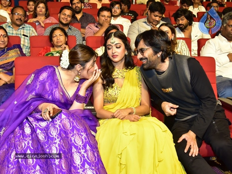 Tiger Nageswara Rao Pre-Release Event - 40 / 62 photos