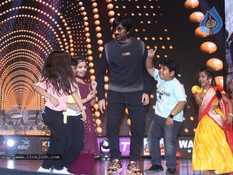 Tiger Nageswara Rao Pre-Release Event - 59 / 62 photos