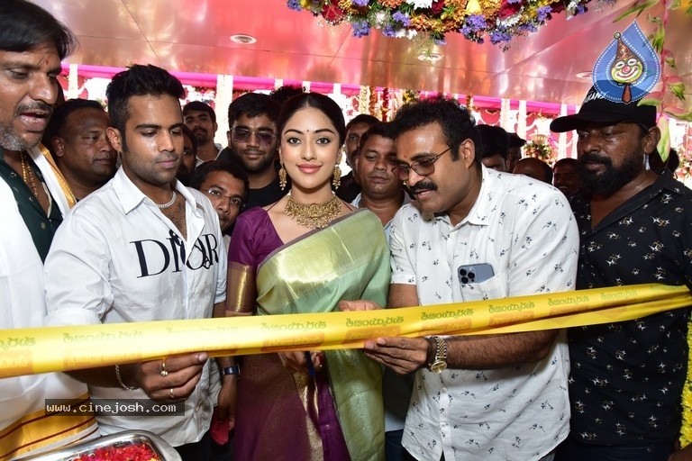 Anu Emmanuel CB Shopping Mall Opening - 7 / 34 photos