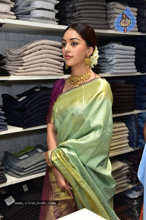 Anu Emmanuel CB Shopping Mall Opening - 16 / 34 photos