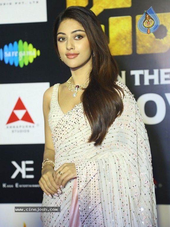 Anu Emmanuel Photo - 5 / 20 photos