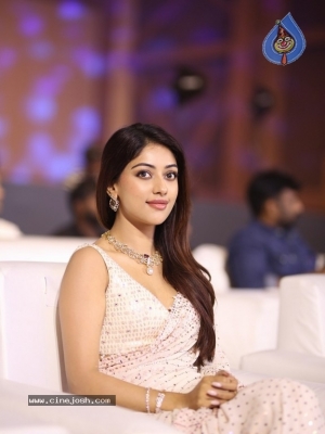 Anu Emmanuel Photo - 19 of 20