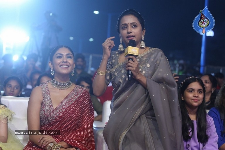 Hi Nanna Pre Release Event - 4 / 42 photos