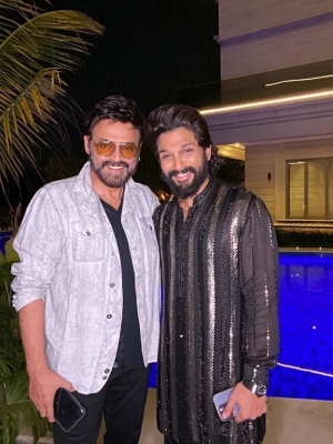 Charan - Upasana hosted Diwali party  - 5 of 6