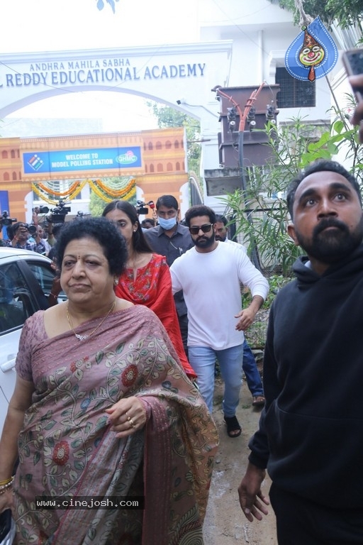 Tollywood Celebs Cast Their Votes - 5 / 60 photos