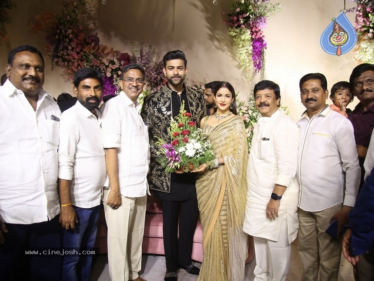 Varun-Lavanya Reception Photos - 120 / 148 photos