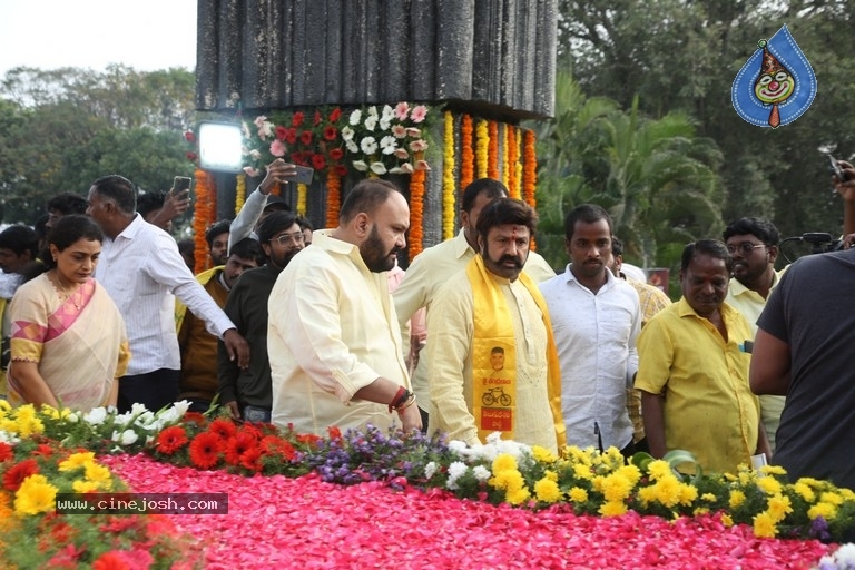 Nandhamuri Heros at NTR 28th Death Anniversary - 20 / 58 photos