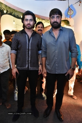 Ashish & Advitha Reception 01 - 43 of 114