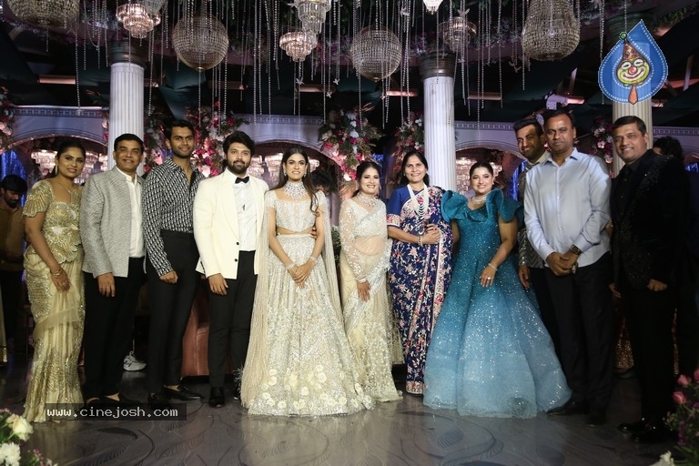 Ashish & Advitha Reception 02 - 20 / 59 photos